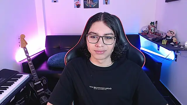 malik harrison   online show from 03.05.25