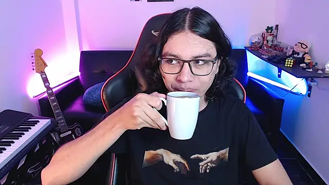 malik harrison   online show from 03.07.25