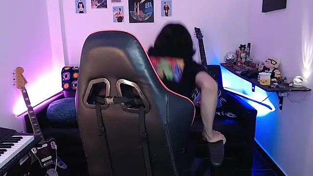 malik harrison   online show from 03.14.25