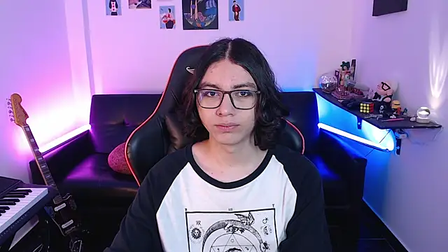 malik harrison   online show from 03.21.25