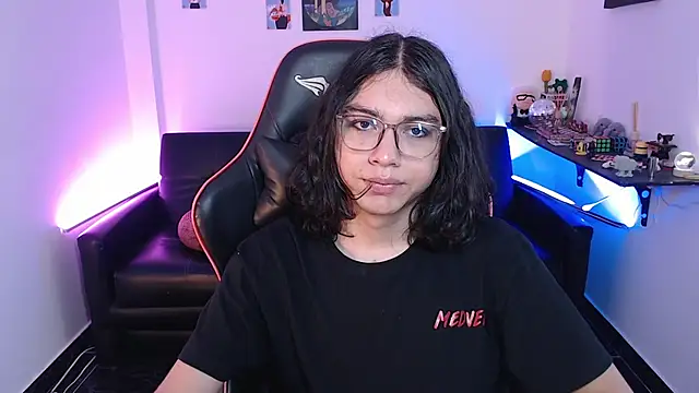 malik harrison   online show from 09.09.25