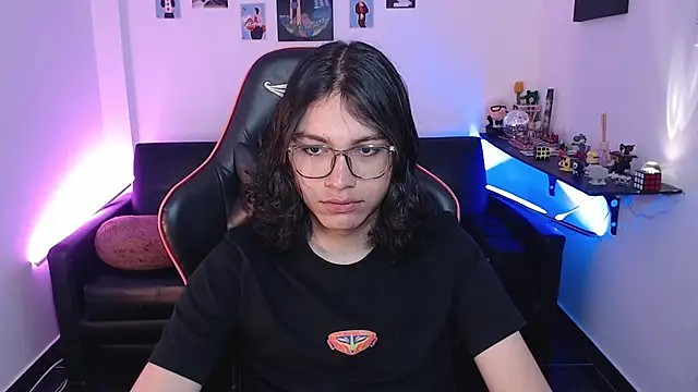 malik harrison   online show from 10.17.25