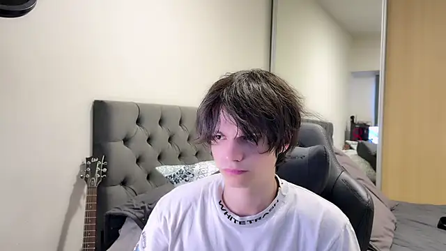 SasukeUhchiaa online show from 12.23.24