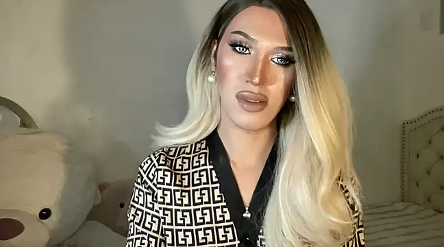 Ts glamxxxx online show from 02.11.25