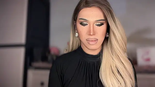 Ts glamxxxx online show from 01.10.26