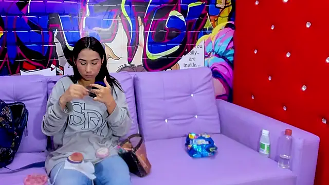 miacam-hot online show from 12.21.25