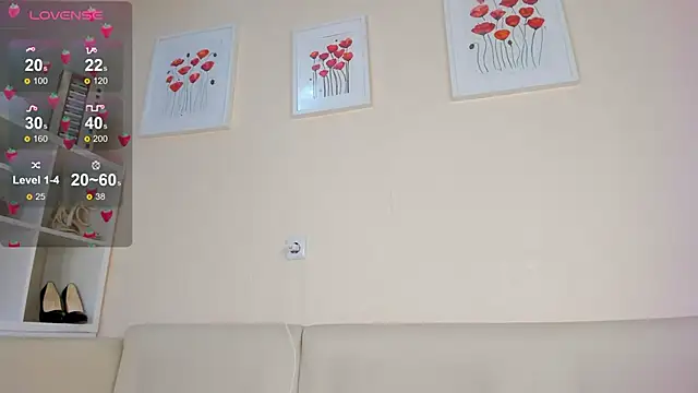 rosa mariposa  online show from 03.04.25