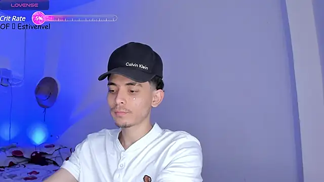 Snapshot of steve_latin chatting on 03.03.25 steve latin online show from 03.03.25