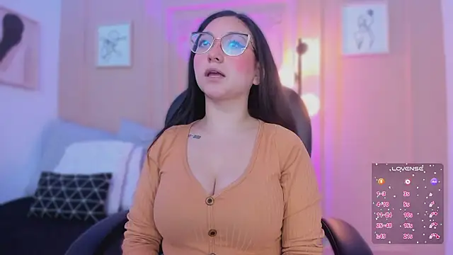 lucy neil online show from 02.19.26