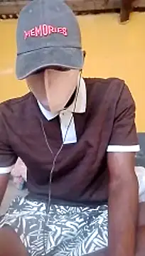 LULE37587001 online show from 02.22.26