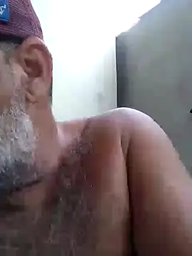 Peludo173317 online show from 03.17.25