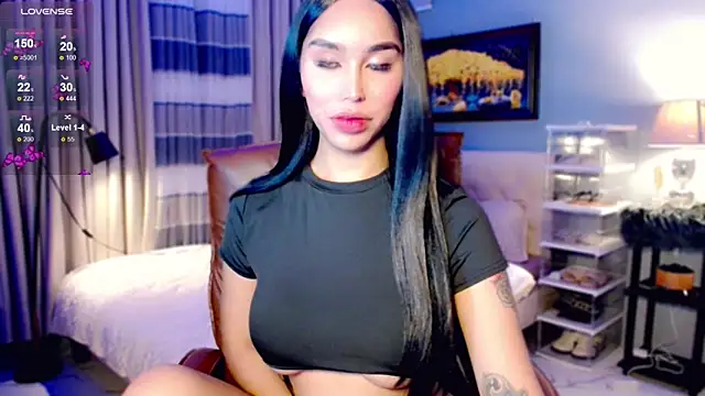 Snapshot of Hail_Ur_QueenJasmine chatting on 12.25.24 Hail Ur QueenJasmine online show from 12.25.24