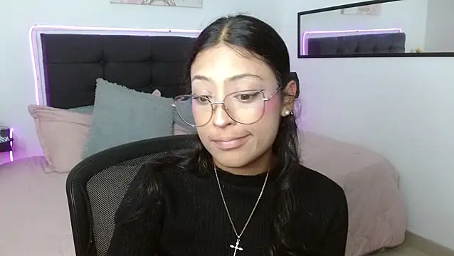 vaness weet online show from 03.08.26