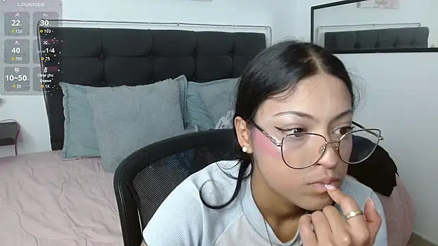 vaness weet online show from 03.12.26