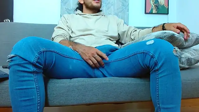 tuyo1995 online show from 03.04.26