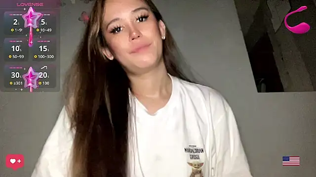 Snapshot of MeganTheRarest chatting on 07.10.26 MeganTheRarest online show from 07.10.26