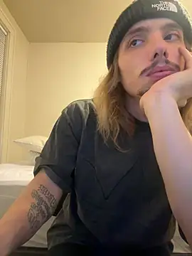 Snapshot of trippyski chatting on 02.09.25 trippyski online show from 02.09.25