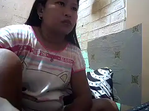 sweethotmom online show from 12.18.24
