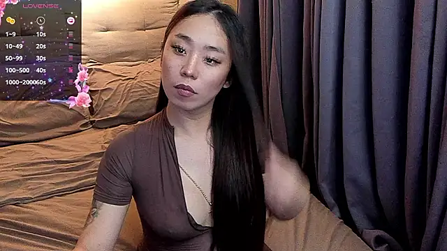 MissAyaCollins online show from 12.07.24