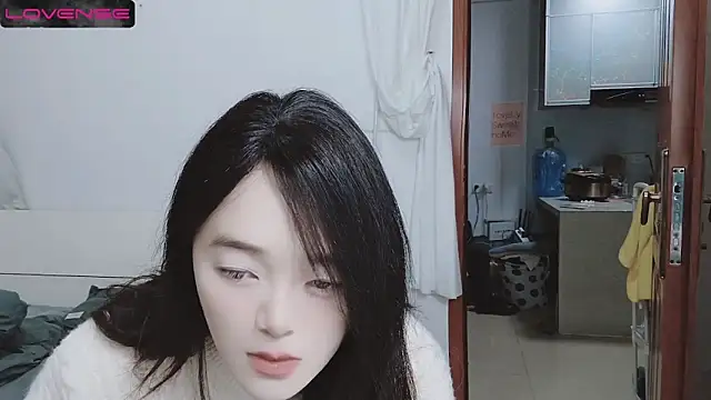 QiuPeiPeimmm online show from 03.18.25