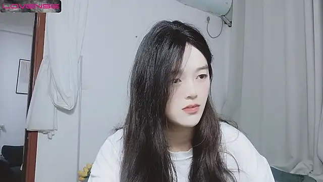 QiuPeiPeimmm online show from 03.19.25