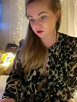 Lady  Maria online show from 12.02.24