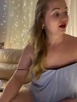 Lady  Maria online show from 12.07.24