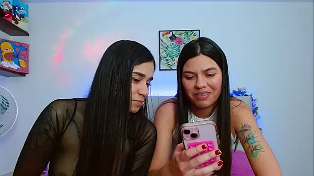 Snapshot of Layla_Rachel chatting on 01.12.25 Layla Rachel online show from 01.12.25