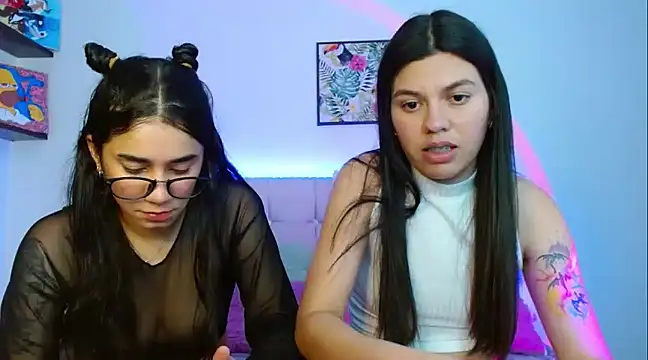 Snapshot of Layla_Rachel chatting on 01.29.25 Layla Rachel online show from 01.29.25