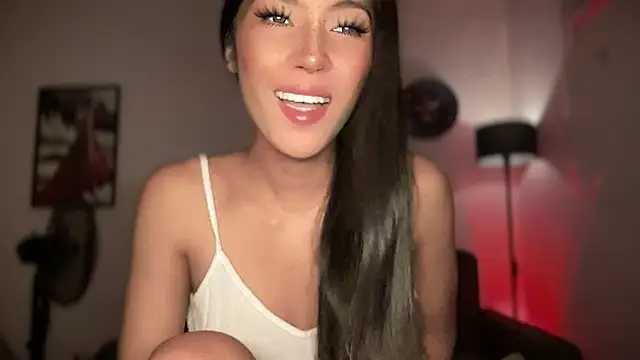 Bella Gordon online show from 05.16.26
