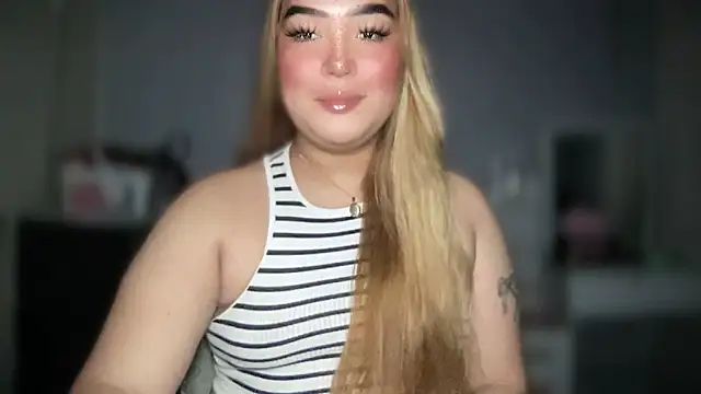 MissCataleyaxxx online show from 10.19.25