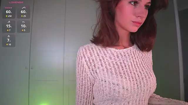 -JuicyMolly- online show from 09.18.25