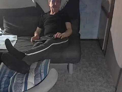 kiam471 online show from 02.13.26