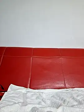 Snapshot of Doll_Loren chatting on 03.19.25 Doll Loren online show from 03.19.25