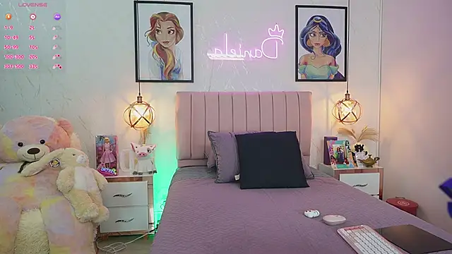 dani parker  online show from 04.04.26