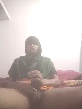 Snapshot of sonalicrossy chatting on 10.22.25 sonalicrossy online show from 10.22.25