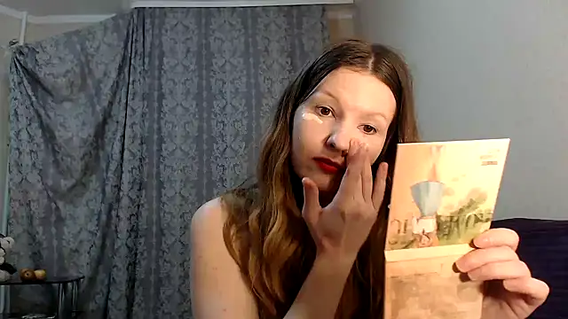 SecretWithJessie online show from 12.07.24