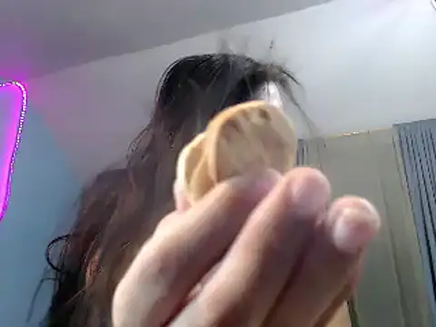 Snapshot of ursexy_allison69 chatting on 11.11.25 ursexy allison69 online show from 11.11.25