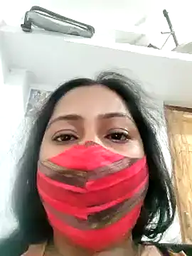 Shristiprakash0 online show from 02.19.25