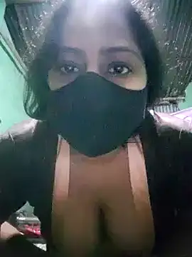 Shristiprakash0 online show from 02.21.25