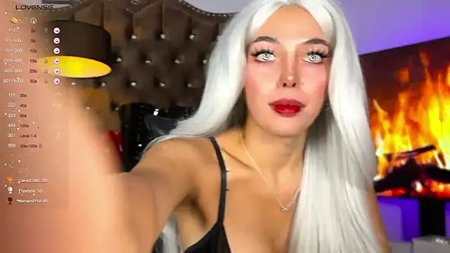 Snapshot of sassymarylou chatting on 02.12.25 sassymarylou online show from 02.12.25