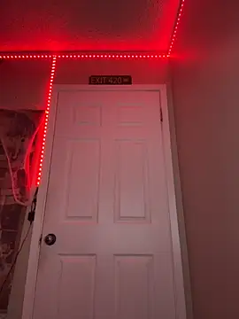 Snapshot of Cutiepiespanks chatting on 10.26.25 Cutiepiespanks online show from 10.26.25