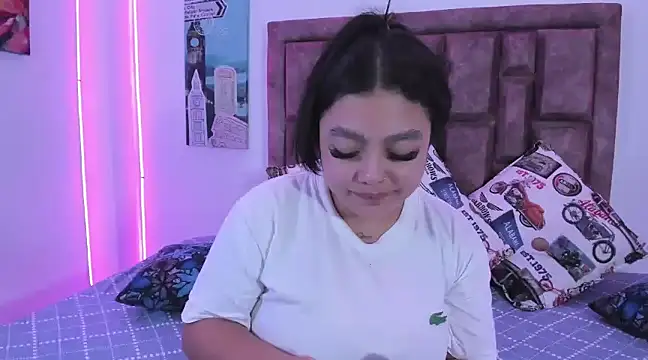 NaughtyAnaa online show from 12.14.24