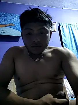 Snapshot of 000002m chatting on 10.26.25 000002m online show from 10.26.25