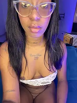 MiaMidnnightt online show from 03.29.26