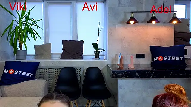 Snapshot of Misss_Vikk chatting on 12.14.24 Misss Vikk online show from 12.14.24