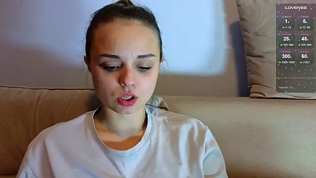 Snapshot of Misss_Vikk chatting on 02.22.25 Misss Vikk online show from 02.22.25