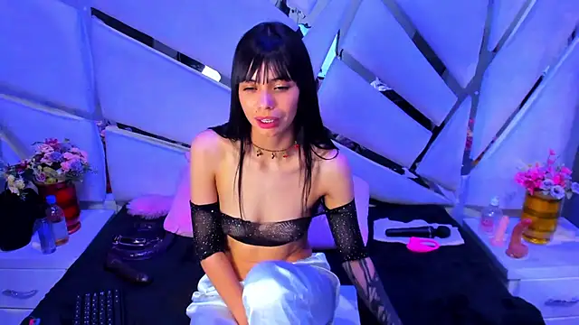 kylie seex online show from 10.31.25