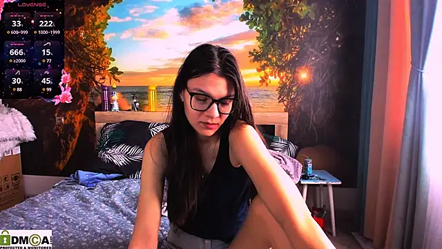 MollyLollipop online show from 01.10.25