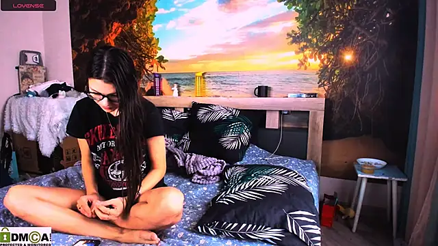 MollyLollipop online show from 01.22.25